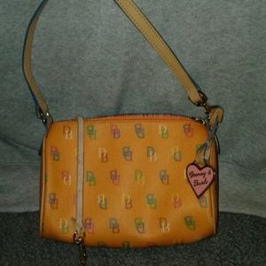 Dooney&Bourke